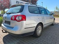 Gebraucht VW Passat Trendline 122 PS (89 kW) 2009 Silber Kombi