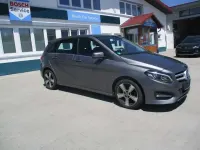 Gebraucht Mercedes B220 Edition 184 PS (135 kW) 2018 Mountaingrau  met. Kleinwagen