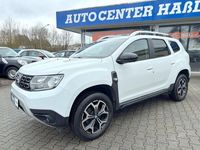 Gebraucht Dacia Duster Celebration 150 PS (110 kW) 2020 Weiß SUV