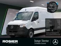 Gebraucht Mercedes E-Sprinter 85 kW (116 PS) 2022 Weiss / arktikweiss Van