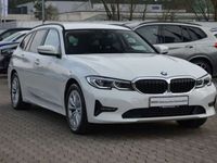 gebraucht BMW 330e Advantage Laser.HeadUp.Kamera.Sportsitz uvm