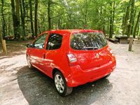 Gebraucht Renault Twingo 70 PS (51 kW) 2011 Rot Kleinwagen