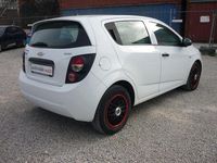 Gebraucht Chevrolet Aveo LS 69 PS (50 kW) 2013 Weiß Limousine