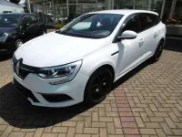Gebraucht Renault Mégane Life 101 PS (74 kW) 2020 Weiß Kleinwagen
