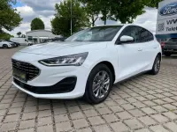 Gebraucht Ford Focus Titanium 155 PS (114 kW) 2023 Frostweiß Limousine