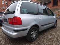 Gebraucht Seat Alhambra Vigo 116 PS (85 kW) 2008 Silber Van / Kleinbus