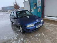 Używany Ford Fiesta 50 KM (36 kW) 1998 Niebieski Hatchback