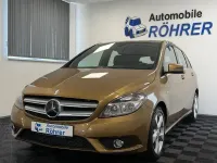 Gebraucht Mercedes B200 156 PS (114 kW) 2012 Braun Kleinwagen