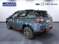 Usado Jeep Compass 80th Anniversary 180 HP (132 kW) 2022 Azul SUV