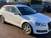 Gebraucht Audi A3 Attraction 105 PS (77 kW) 2013 Ibisweiß Kleinwagen