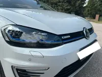 Gebraucht VW e-Golf 100 kW (136 PS) 2020 Weiß Kleinwagen