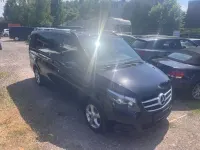 Gebraucht Mercedes V200 163 PS (119 kW) 2018 Obsidianschwarz metallic Van / Kleinbus