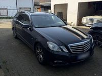 Gebraucht Mercedes E300 Avantgarde 231 PS (169 kW) 2010 Schwarz Kombi