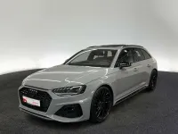 Gebraucht Audi RS4 Ambiente 450 PS (330 kW) 2023 Nardograu Kombi