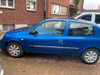 Gebraucht Renault Clio II 58 PS (42 kW) 2011 Blau Kleinwagen