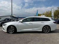 Gebraucht Opel Insignia 260 PS (191 kW) 2018 Abaloneweiss Kombi