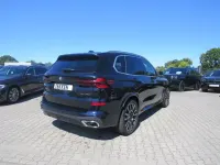 Neu BMW X5 M Sport 489 PS (359 kW) 2026 Schwarz SUV