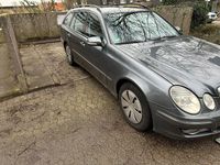 Gebraucht Mercedes E280 Avantgarde 231 PS (169 kW) 2006 Schwarz Kombi