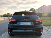 Gebraucht Ford Focus Titanium 125 PS (91 kW) 2020 Schwarz Limousine