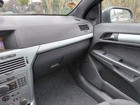 Gebraucht Opel Astra GTC 140 PS (102 kW) 2007 Grau Limousine