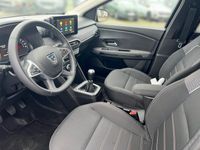 gebraucht Dacia Jogger TCe 110 Extreme+ 7-Sitzer Klimaauto Navi