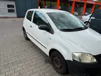 Gebraucht VW Fox 69 PS (50 kW) 2009 Weiß Kleinwagen