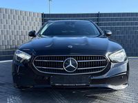Gebraucht Mercedes E300 Avantgarde 258 PS (189 kW) 2020 Schwarz Limousine