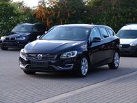 Gebraucht Volvo V60 Summum 181 PS (133 kW) 2015 Schwarz metallic Kombi