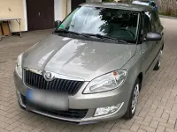 Gebraucht Skoda Fabia 70 PS (51 kW) 2014 Grau Kleinwagen