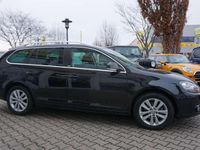 Gebraucht VW Golf VI Style 122 PS (89 kW) 2011 Deep black perleffekt Kleinwagen