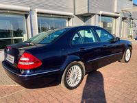 Occasion Mercedes E240 Elegance 177 ch (130 kW) 2002 Bleue Berline