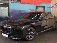 Gebraucht BMW 750e Performance 489 PS (359 kW) 2024 Sophistograu brillanteffekt (a Limousine