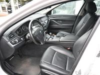 Gebraucht BMW 520 Performance 190 PS (139 kW) 2016 Weiß Kombi