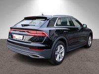 Gebraucht Audi Q8 Ambiente 286 PS (210 kW) 2023 Mythosschwarz metallic SUV