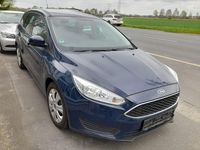 Gebraucht Ford Focus Ambiente 101 PS (74 kW) 2016 Blau Limousine