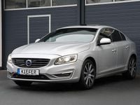 Gebraucht Volvo S60 R-Design 245 PS (180 kW) 2016 Silber Limousine