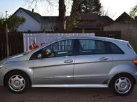 Gebraucht Mercedes B170 116 PS (85 kW) 2006 Polarsilber  metalliclack Van / Kleinbus