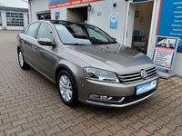 Gebraucht VW Passat Comfortline 122 PS (89 kW) 2013 Braun Limousine
