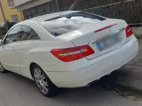 Gebraucht Mercedes E220 172 PS (126 kW) 2011 Weiß Coupé