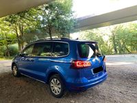 Gebraucht VW Sharan 184 PS (135 kW) 2018 Blau Van / Kleinbus
