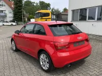 Gebraucht Audi A1 Ambition 86 PS (63 kW) 2011 Rot Kleinwagen