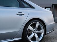 Second-hand Audi S8 plus Exclusive 605 CP (444 kW) 2017 Argintiu Berlinǎ