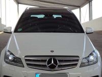 gebraucht Mercedes C180 C-Klasse T-Modell / 7G-TRONIC / Avantgarde Style