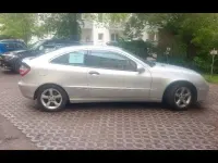 Gebraucht Mercedes C180 143 PS (105 kW) 2006 Silber Coupé