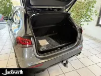 Gebraucht Mercedes GLA200 Progressive 150 PS (110 kW) 2022 Lack mountaingrau SUV