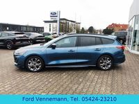 Neu Ford Focus ST-Line X 116 PS (85 kW) 2025 Chromablau metallic Kombi