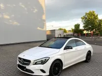 Gebraucht Mercedes CLA180 AMG line 122 PS (89 kW) 2018 Weiß Coupé