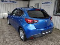 Gebraucht Mazda 2 Exclusive-Line 90 PS (66 kW) 2016 Blau Limousine