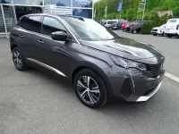Gebraucht Peugeot 3008 Allure 131 PS (96 kW) 2023 Platinium grau metallic SUV