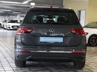 gebraucht VW Tiguan 1.5TSi Active AHK NaviMedia ACC 18Zoll LED